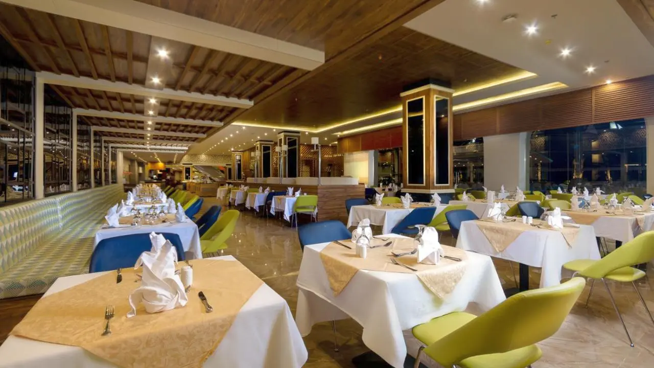 Hotel Titanic Royal - Hurghada